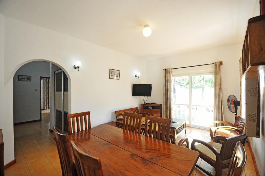 Gt Self Catering Apartments Beau Vallon  Exteriör bild