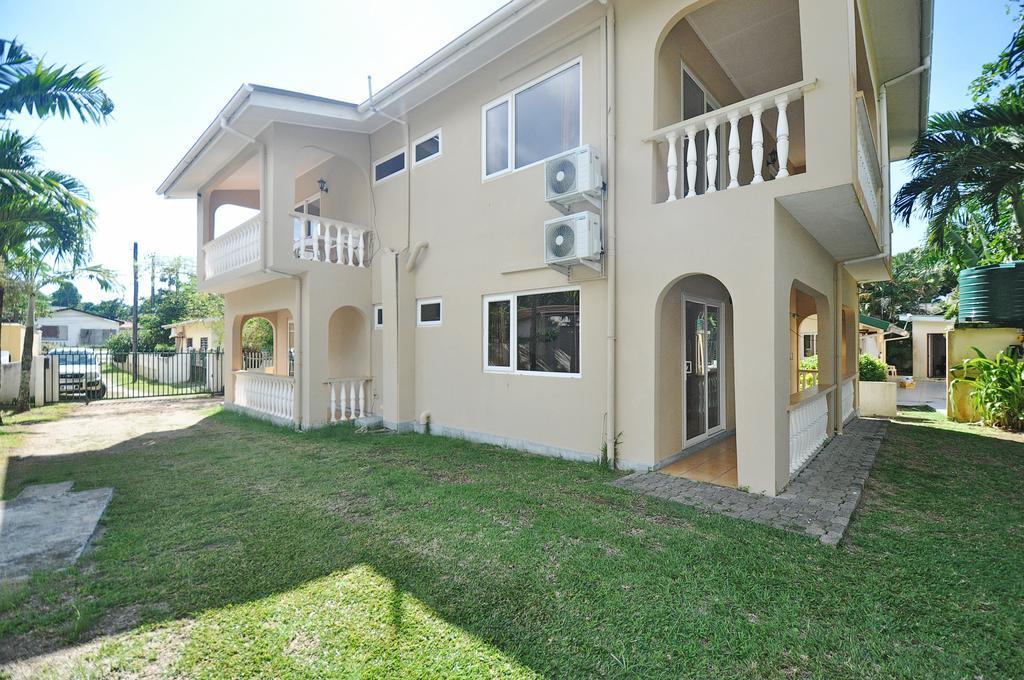 Gt Self Catering Apartments Beau Vallon  Exteriör bild