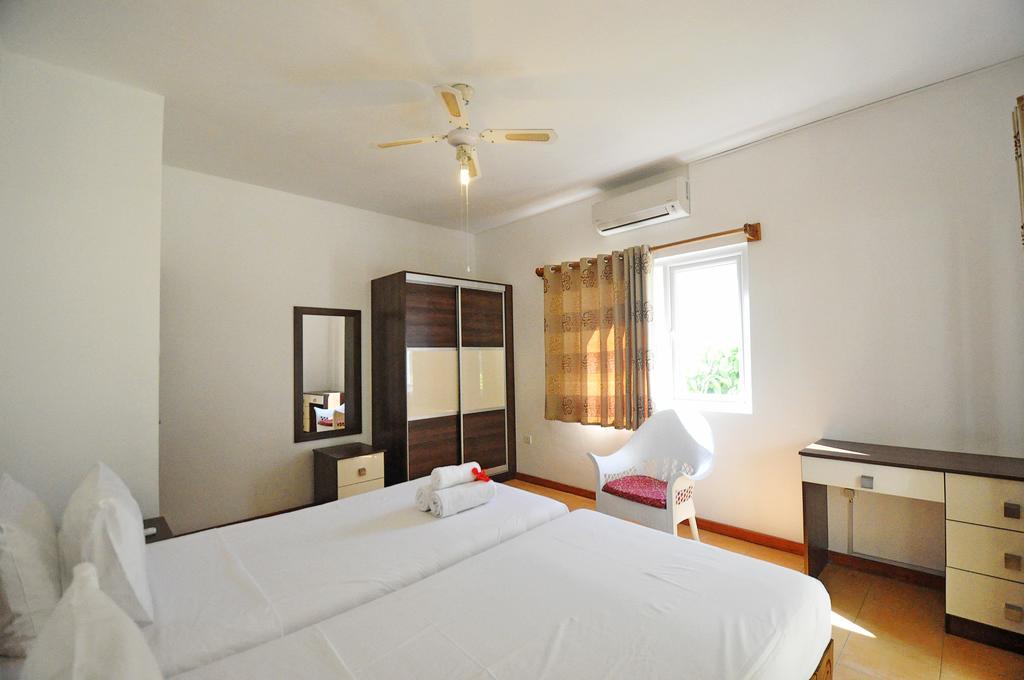 Gt Self Catering Apartments Beau Vallon  Exteriör bild